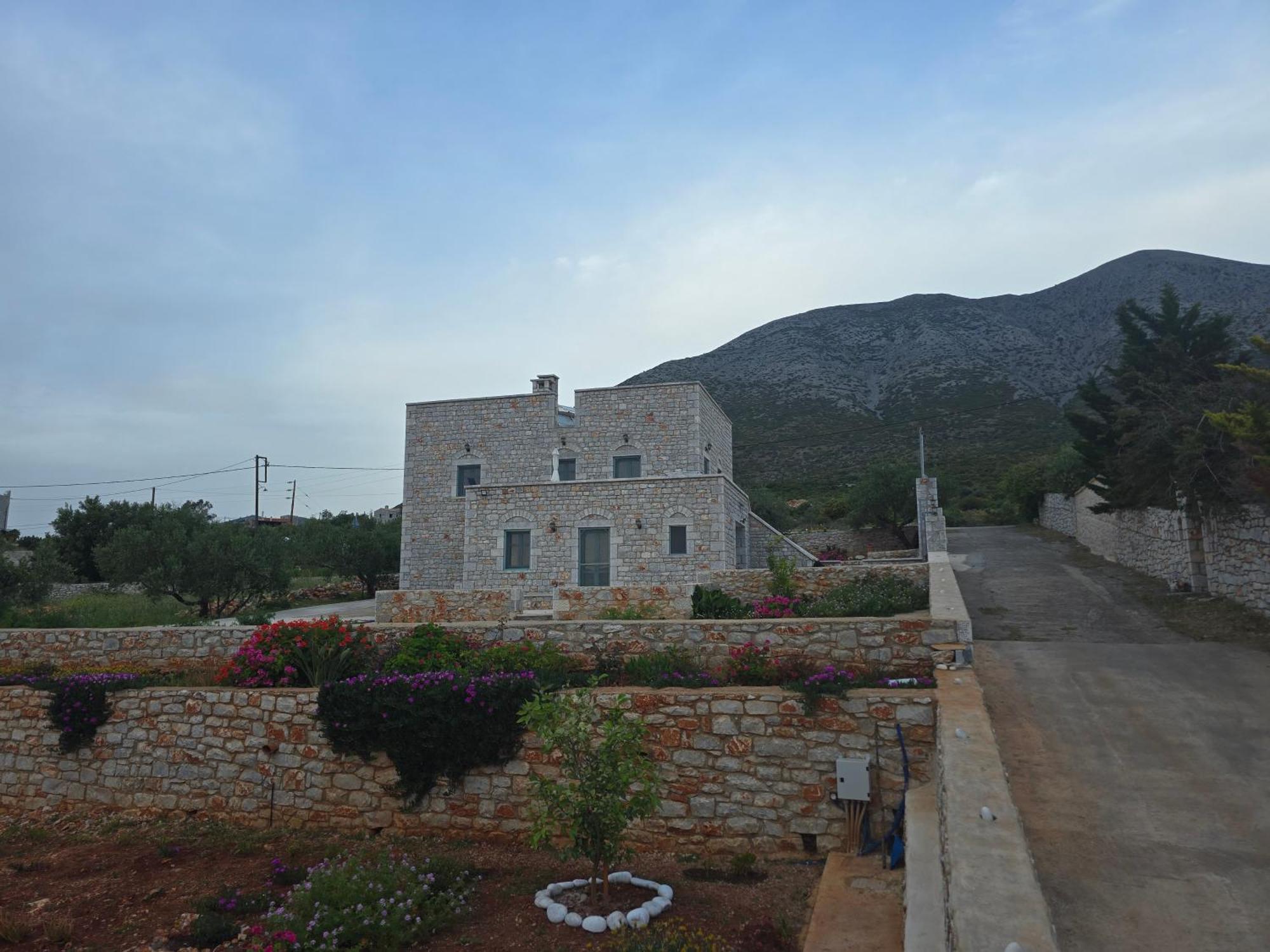Ferienwohnung Sugar Stone House Pírgos Dhiroú Exterior foto